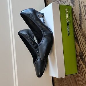 Walking Cradles Izzy leather extra wide